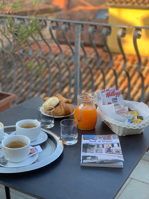 Hôtel toit terrasse Venise vue sur le palais des Dodges