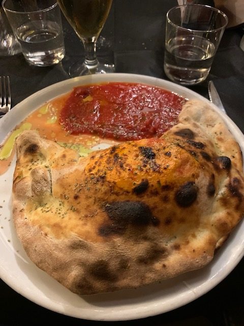la meilleure pizza Calzone de Venise