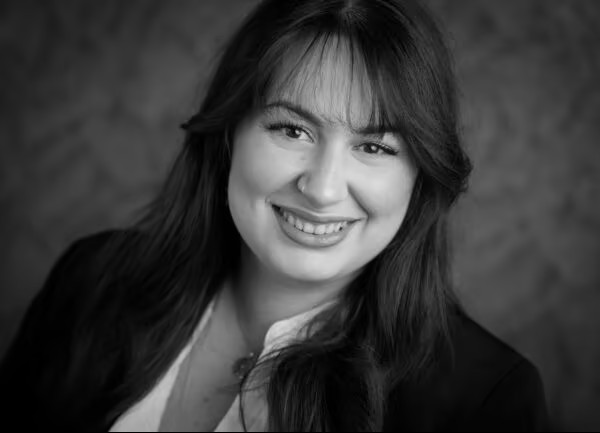 Camille, styliste de l'agence de voyage sur mesure Calliope Travel sur Nantes